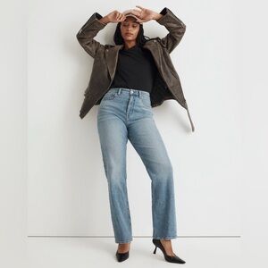 Madewell 90's Curvy Petit Straight Leg Jeans size 26